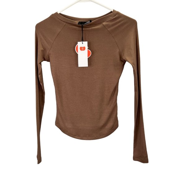 Cider Knit Top size S Brown Long Sleeve Tapered Fitted Slightly Cropped NWT - Picture 1 of 6